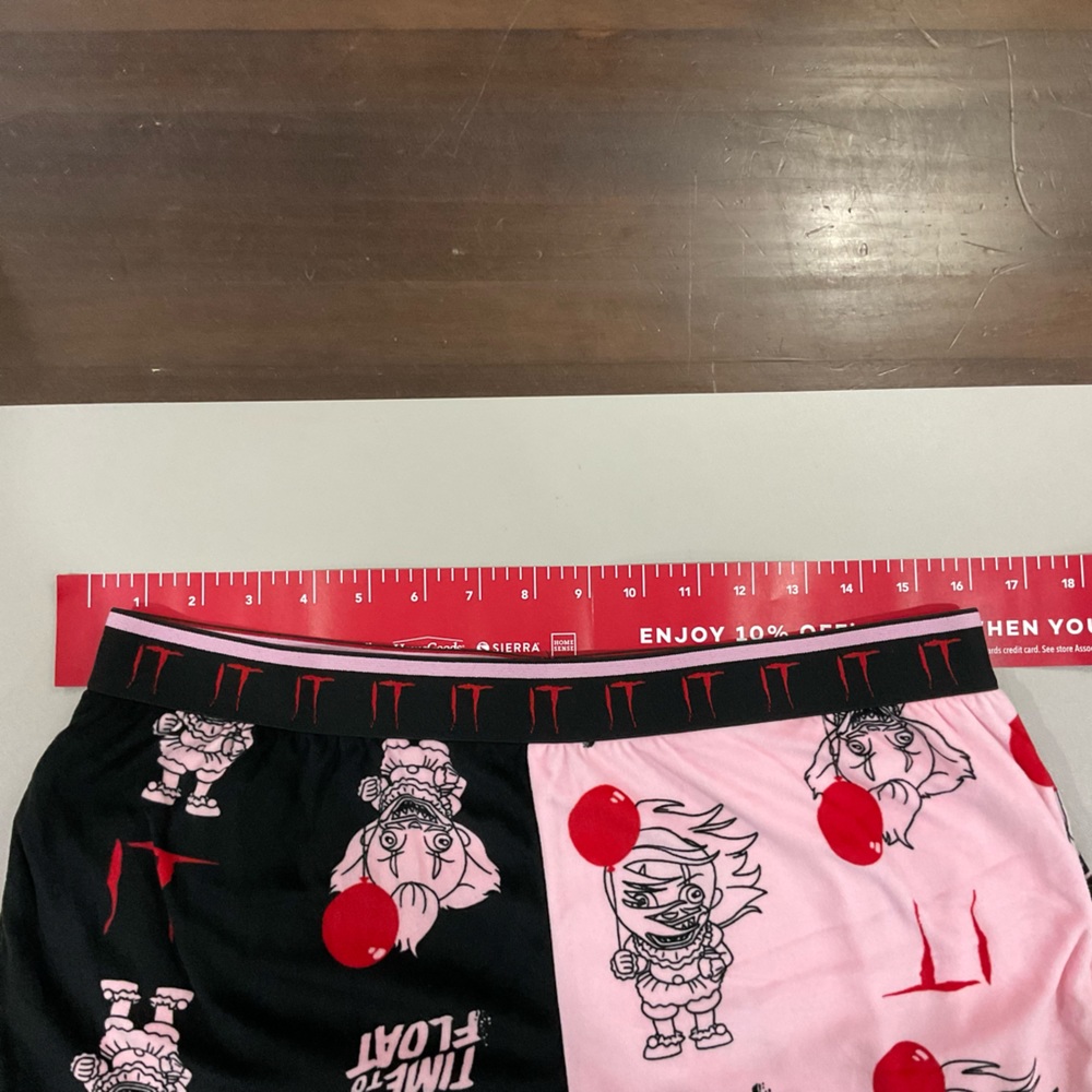 “It” Pennywise pajamas/lounge pants - Picture 4 of 5